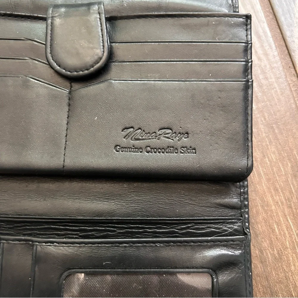 VTG Nina Raye Genuine Crocodile Skin Wallet in Brown